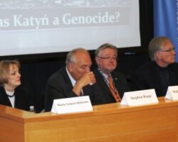 Konferencja na temat Katynia w USA (2/3)